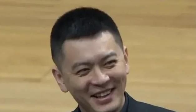 男同桌脱我内裤往里灌水网站
