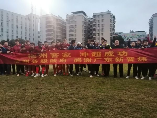 免费永久观看美女视频网站网址